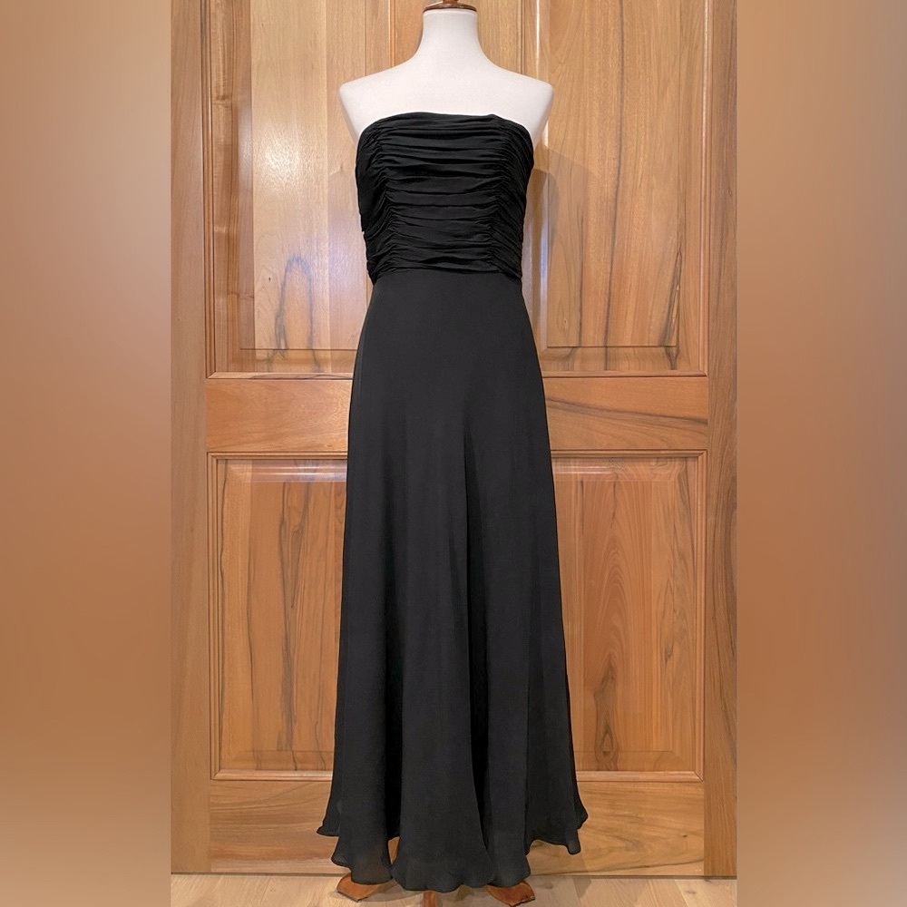 Ralph Lauren Classic Strapless Black Silk Gown, VGUC, 6
